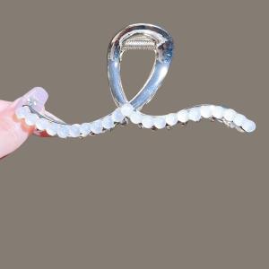 Elegant Metal Large Hair Claw Crystal Moonstone Shark Clamp Multi-Quantity Sweet Hair Accessory Korean Style Fashion Jewelry