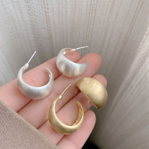 Gold Matte Frosted Soft Pad Clip-On Earrings for Women New Style No Piercing Required Simple Minimalist Ear Jewelry