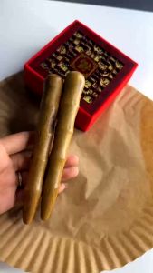 Dụng Cụ Mát Xa Bấm Huyệt Cần Tay Bằng Gỗ