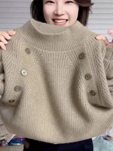 เสื้อถักนิตติ้งคอตั้งหนาอบอุ่นสำหรับผู้หญิง ฤดูใบไม้ร่วง 2024 เสื้อชั้นในคอกลมแบบลำลองที่มีสไตล์และอเนกประสงค์สำหรับผู้หญิง