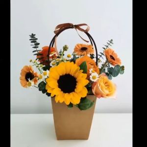 กระเป๋าใส่ดอกไม้ / กระเป๋ากระเช้าดอกไม้ /กระเป๋าของขวัญรุ่น A-E (ร่วมกับส่งในประเทศไทย)