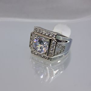 Cincin pria titanium diamond berlian anti karat