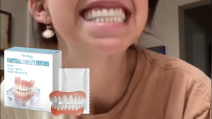 EELHOE Portable self-molding denture makeover kit with soft silicone that fits the gums and improves teeth flaws for a smiling mouthguard 1 Set