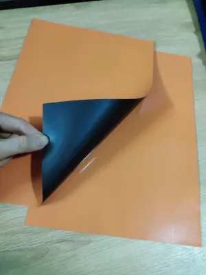 2 tấm Nam châm dẻo A4 đủ màu sắc dùng làm đồ giáo cụ quảng cáo cát dán trang trí oto bảng từ tủ lạnh