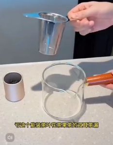 OHHDEER Extra Fine Stainless Steel Tea Infuser Mesh Strainer with Large Capacity Double Handles for Hanging on Teapots