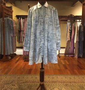 Keera Tunik by Dian Pelangi LIMITED EDITION Blouse Baju Atasan Kemeja Blus Outfit Busui Casual Formal Kerja Kantor Pesta Pernikahan Kondangan Wanita Hijaber Cantik Anggun Modis Modern Elegan Mewah Model Korea Terbaru Motif Batik Cap Kekinian