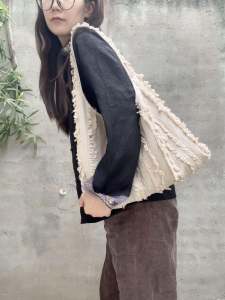 Retro Bohemian Tassel Trimmed Canvas Cotton Linen Casual Large Capacity Wanderlust Shoulder Tote Bag Neutral Modern Style