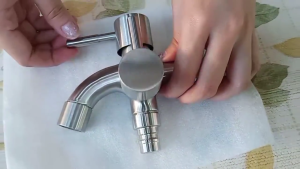 ก๊อกน้ำสแตนเลส 304 แท้! !3 ทาง 2 หัวแปรง ก๊อกน้ำอเนกประสงค์ เครื่องซักผ้า dual-purpose faucet ก๊อกสามทาง