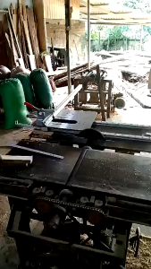 Combo Bàn Trượt Chế  Bàn chế cắt phôi- Quy cánh : bàn trượt chế + Khung nhôm 1 mét + Cữ chặn + Kẹp gỗ như ảnh ( 1 bộ )