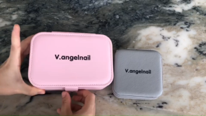 กล่องขนาดพกพาใส่เครื่องประดับต่างๆ ต่างหู แหวน สร้อย