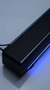 Portable Soundbar USB Wired Stereo Soundbar Music Player Bass Surround Sound Box 3.5mm Input for PC Cellphones Stereo Soundbar