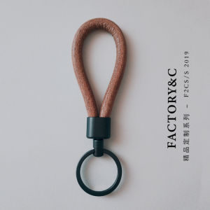 Original Simplicity Customized Genuine Cowhide Leather Handmade Keychain Creative Retro Hand-Held Car Leather Key Pendant Chain Ring