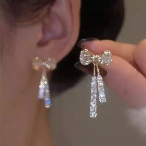 New Crystal Drop Earrings with Bling Bling Cubic Zirconia Temperament Women Earrings High Quality Silver Color Trendy Jewelry