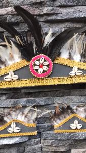 Set mahkota bulu dayak kombinasi kerang/ mahkota bulu dayak