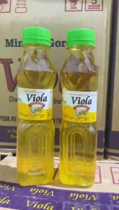 Minyak goreng viola 250 ml 1 dus isi 48 botol