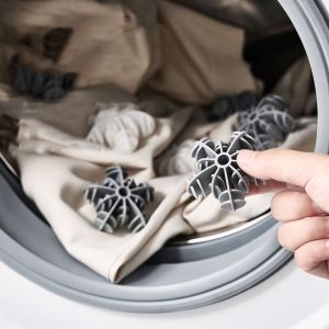 THTZI 4Pcs Silicone Snowflake Laundry Balls White Anti-Winding Booster Cleaning Wash Ball Practical Accelerated Water Flow Hair Remover Ball for Home
