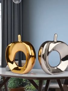 Apple Decor Ceramic Gold and Silver Apple Ornaments European Home Decoration Desktop Living Room Bedroom Office Decoration Crafts