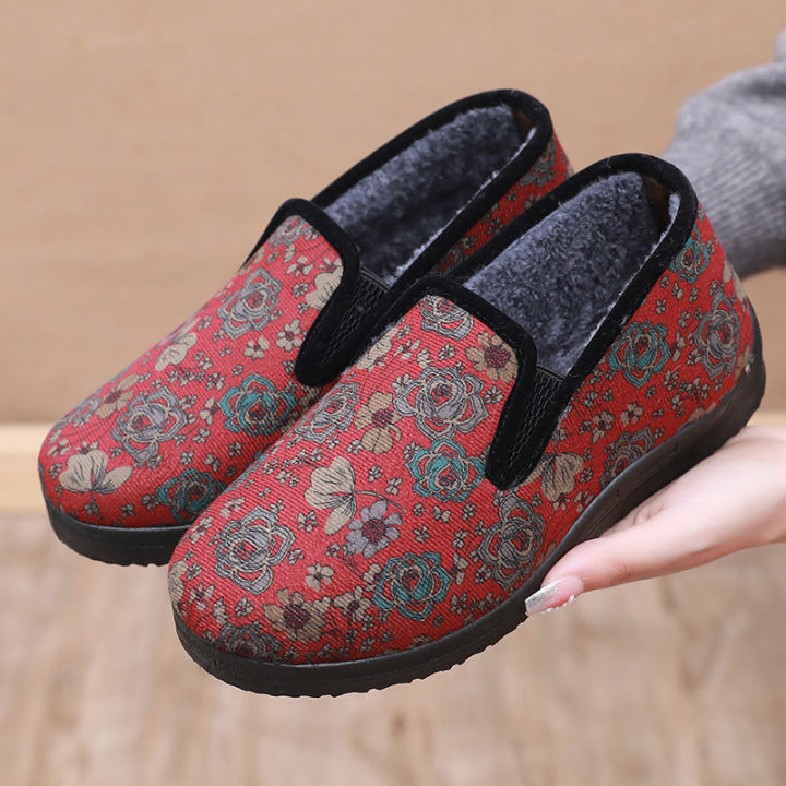 Old%20Beijing%20Cotton%20Shoes%20Women's%20Winter%20Warm%20Boot%20Thickened%20Anti-slip%20Soft%20Bottom%20Casual%20Shoes%20for%20Middle-aged%20And%20Elderly%20-%20Image%207