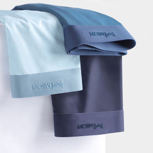 MiiOW | กางเกงบ็อกเซอร์ชายผ้าไหมน้ำแข็งกันแบคทีเรียกราฟีนบางไร้ตะเข็บระบายอากาศสำหรับเล่นกีฬา กางเกงขาสั้นทรงบ็อกเซอร์