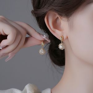 Ultra-Shiny Crystal Zircon Earrings Golden High-End Subtle Luxury Ball Drop Earrings Elegant for Work Commuting Ear Jewelry