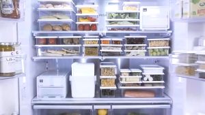 Zeekea Food Storage Containers Stackable Refrigerator Freezer Organizer Fresh Keeper Container with Vented Lids