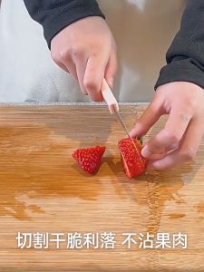 Pisau Buah Lipat Travel Praktis Alat Pemotong Sayur Apel Anti Karat Stainless Pengupas Kulit Tajam