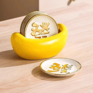 Luxurious Home Dining Table Trash Plate