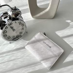 Ví nữ gập bỏ túi nữ ví nữ nhiều ngăn đựng thẻ . Thiết kế ví nhỏ gọn