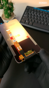 ROKER LCD TOUCHSCREEN INFINIX HOT 9 PLAY/X680 FULLSET ORIGINAL BY ROKER