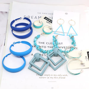 ต่างหูรูปสามเหลี่ยมทรงเรขาคณิตสไตล์เกาหลี ต่างหูรูปวงกลมสีฟ้าฟ้าอ่อน ต่างหูแฟชั่น ต่างหูแบบห้อย ต่างหูแบบห้อย