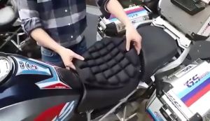 Motorcycle Seat Cushion 3D Anti Slip Comfort Gel Seat Pressure Relief Motorcycle Seat Cover Seat Pad Universal