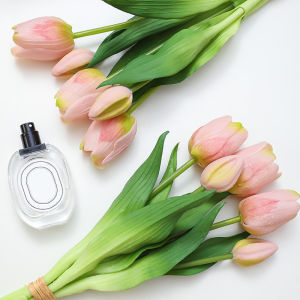 1 Bó Gồm 5 Hoa Tulip Nhân Tạo Để Trang Trí Nhà Cửa Đạo Cụ Trong Nhà Hoa Giả Dùng Cho Ngày Lễ Tình Nhân Tiệc Cưới Cắm Hoa Trong Bình