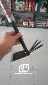 Multifungsi Cangkul Kecil Mini Alat Berkebun Koret Pembersih Rumput Siap Pakai Serbaguna