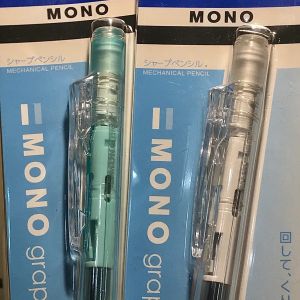 กลยุทธ์: ลายแมลง Tombow MONO ย้ำยิ่งแบบยี่ปูน ทำให้ตะกั่วป้องกันการแตกหัก ซึ่งเหมาะสำหรับนักเรียนใช้ตะกั่ว ราคาที่ยอนรับ