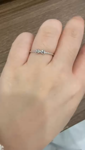 Poh Heng Jewellery 18K Ribbons Ring in White Gold