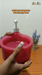 Tempat Sabun Cuci Piring Wadah Sabun Cair Dispenser Sabun Bulat 2IN1 Gratis Spons Tempat Sabun Pump