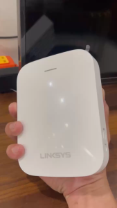 Repeater Linksys RE7350 WiFi 6 AX1800 – Bộ Kích Sóng WiFi 2 Băng Tần Cổng Gigabit Phủ Sóng WiFi Nhà like new