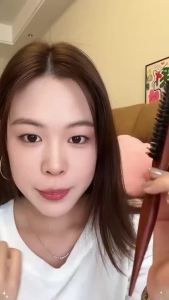 化妆师必备！发缝消失神器理发梳子Hair Comb Three Row Comb Makeup Artist Styling Hair Seam Comb打毛梳三排梳化妆师造型发缝梳子。。。