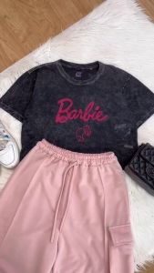 WASH CROP T SHIRT BARBIE: Atasan Kaos Wanita yang Nyaman