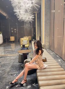 Chicykk ชุดเดรสดีไซน์สำหรับคนแบบใหม่ฤดูร้อนปี2022ชุดเดรสผูกสายพิมพ์ลายสองด้านดูแพงสำหรับผู้หญิง