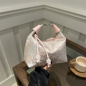 Elegant Minimalist Womens Shoulder Bag Breadstick Shaped Commuter Handbag New 2024 Luxury Underarm Bag Simple Design