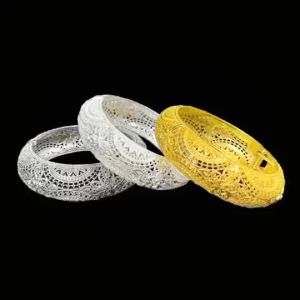 กำไลข้อมือ กำไลเจ้าสาว ล้านนา ลาย ชุดพื้นเมือง ชุดชาติพันธ์ ได้สร้างหลายโอกาส