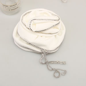 High-End Luxury Drill Chain Tassel Three-Dimensional Fabric Roses Brooch Womens Exquisite Corsage Shoulder Flower Businese Suit Accessories