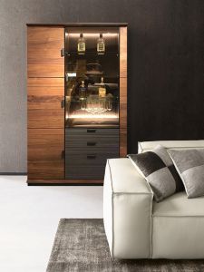 High-End Black Walnut Wood Wine Cabinet Modern Living Room Luxury Raw Wood Style Solid Wood Glass Decorative Display Cabinet Dining Room Sideboard