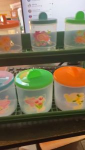 Desain Kitchen Set Tingkat 2 Modern & Praktis