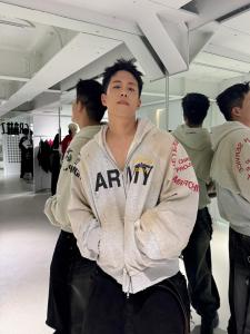Áo Cardigan Hoodie Hai Màu Phối Đen