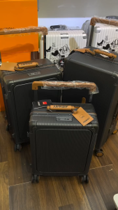 Vali doanh nhân  Ariway cao cấp mẫu mới 2025 Vali Ariway  LAPTOP  mở nắp phía trước 2H hcm