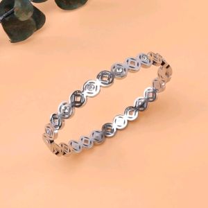 VÒNG TAY TITAN KIM TIỀN FREE SIZE 17CM ( TAY NI 52 54 ĐEO ĐẸP) - TITAN CHUẨN LOẠI 1 KO ĐEN