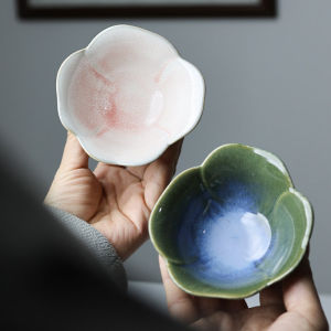Pleasing Petal Small Seasoning Bowl Ceramic Dipping Sauce Plate Snack Plate Home Use Hot Pot Dipping Bowl Cute Petal Design