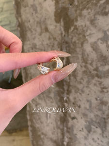 Korean Style Crossed Trapezoidal Diamond Earrings 925 Pure Silver Fashionable Versatile Minimalist Luxury Sweet Match All